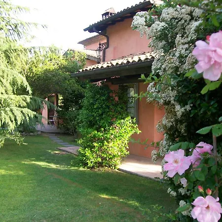 Bed & Breakfast Antica Pietrara 4*