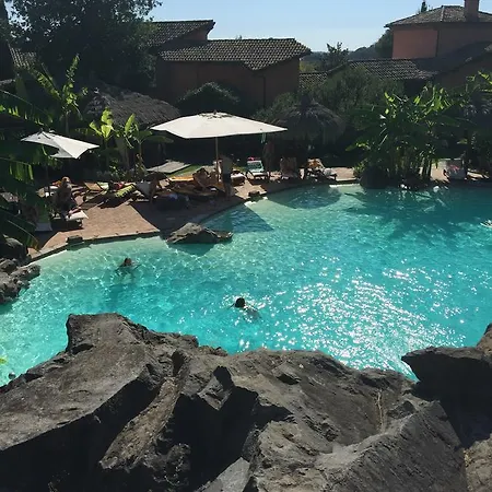 Antica Pietrara Bed & Breakfast 4*